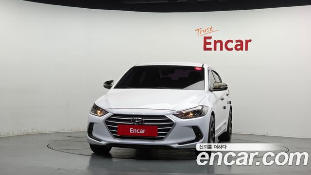 Hyundai AVANTE 2017 — photo 3