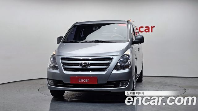 Hyundai Starex 2017 — photo 3