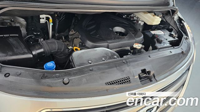 Hyundai Starex 2017 — photo 6