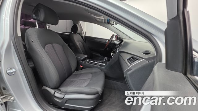 Hyundai Sonata 2017 — photo 10