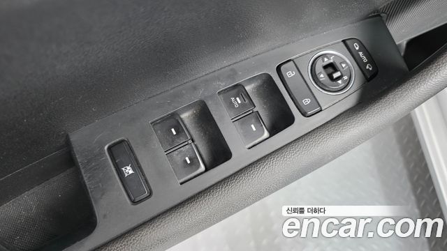 Hyundai Sonata 2017 — photo 12