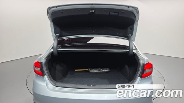 Hyundai Sonata 2017 — photo 20