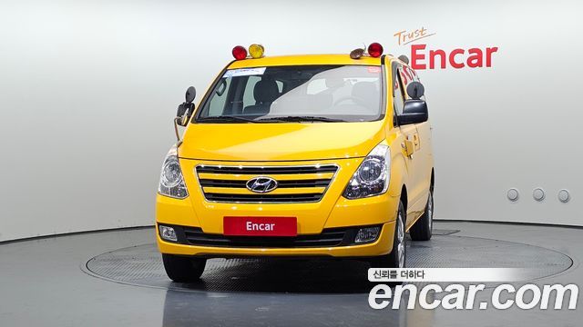 Hyundai Starex 2016 — photo 3