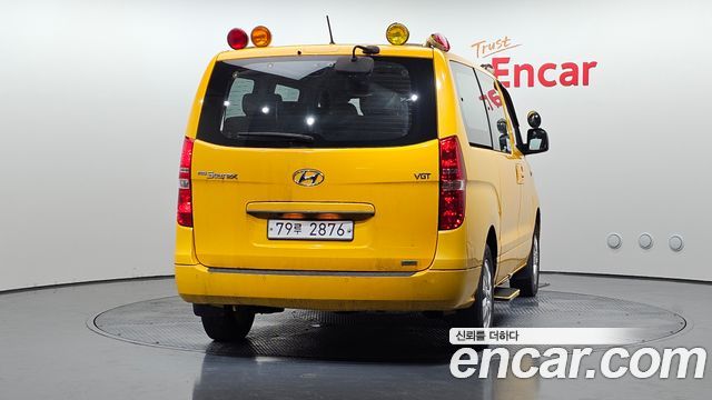 Hyundai Starex 2016 — photo 4