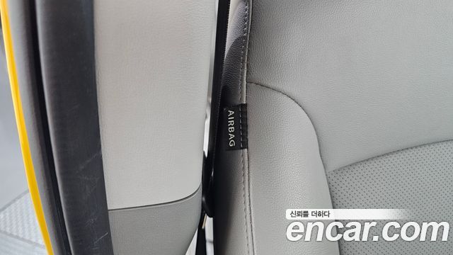 Hyundai Starex 2016 — photo 23