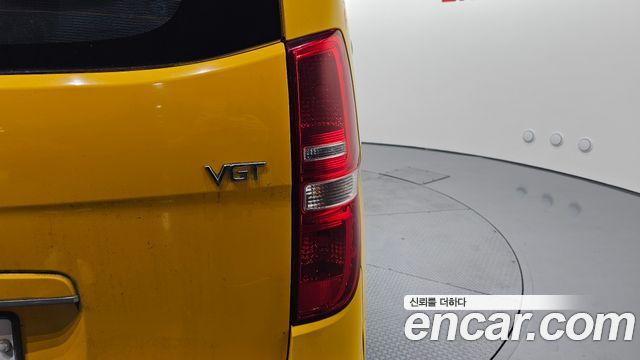 Hyundai Starex 2016 — photo 9