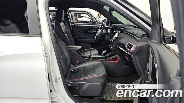 Chevrolet Korea Trailblazer 2022 — photo 17