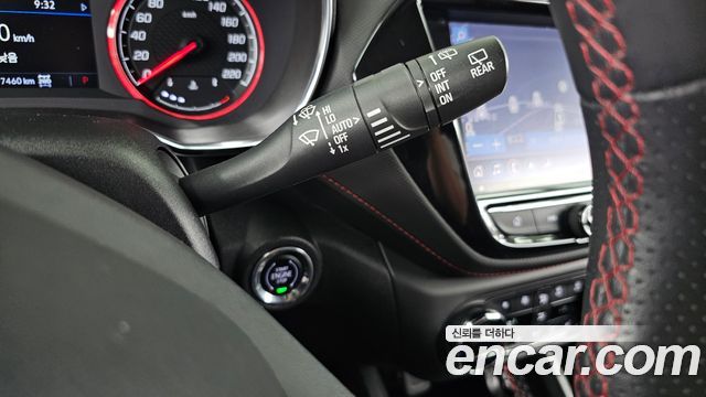 Chevrolet Korea Trailblazer 2022 — photo 32