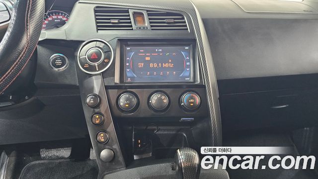 KG Mobility KORANDO 2015 — photo 13