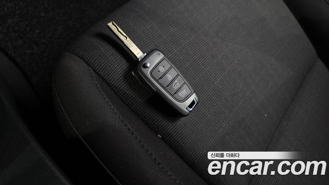 Hyundai Kona 2021 — photo 34