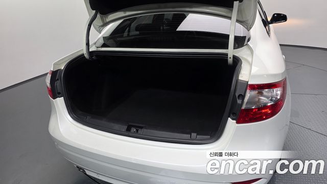 Renault Korea SM3 2012 — photo 33