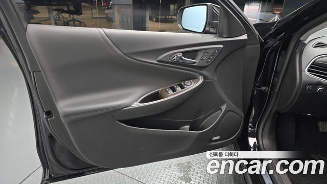 Chevrolet Korea Malibu 2019 — photo 14