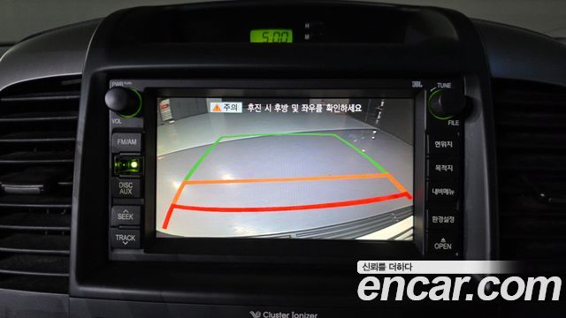 Kia Canival 2013 — photo 15