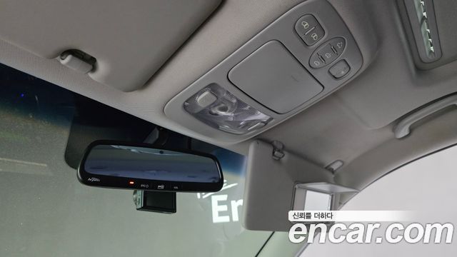 Kia Canival 2013 — photo 16