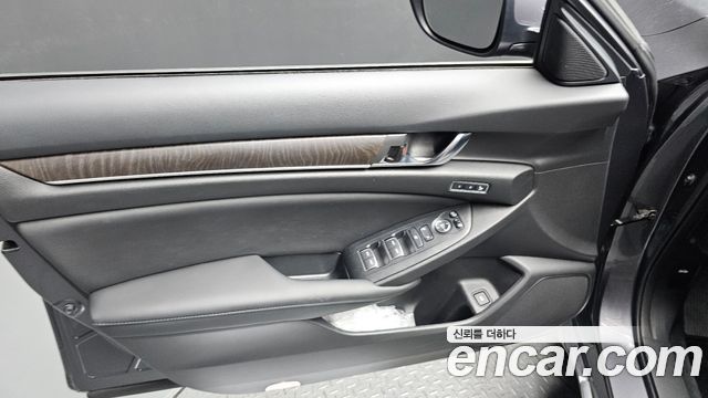Honda Accord 2020 — photo 14