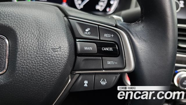 Honda Accord 2020 — photo 34