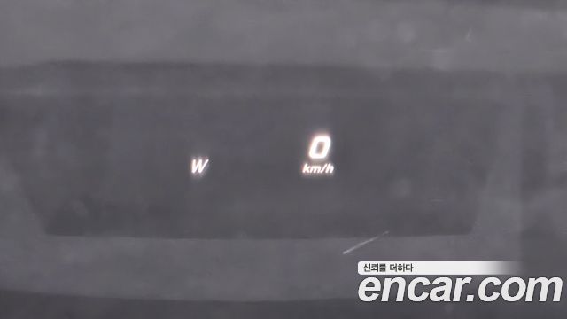 Mercedes-Benz E-Class 2017 — photo 17