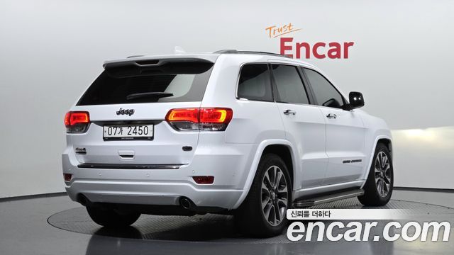 Jeep Cherokee 2018 — photo 2