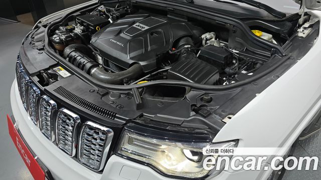 Jeep Cherokee 2018 — photo 6