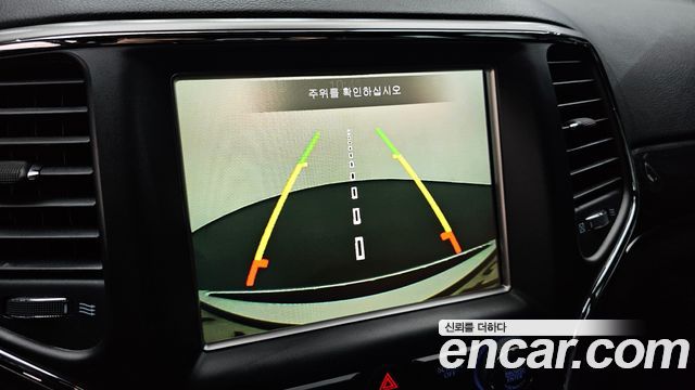 Jeep Cherokee 2018 — photo 15