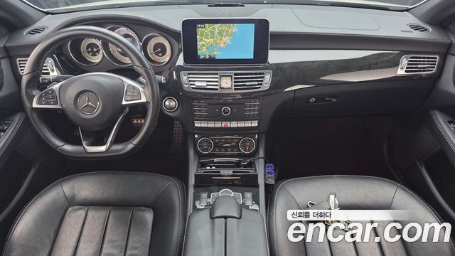 Mercedes-Benz CLS-Class 2016 — photo 10