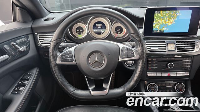 Mercedes-Benz CLS-Class 2016 — photo 19