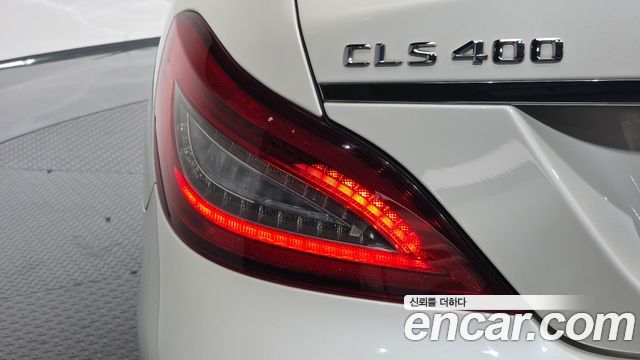 Mercedes-Benz CLS-Class 2016 — photo 9