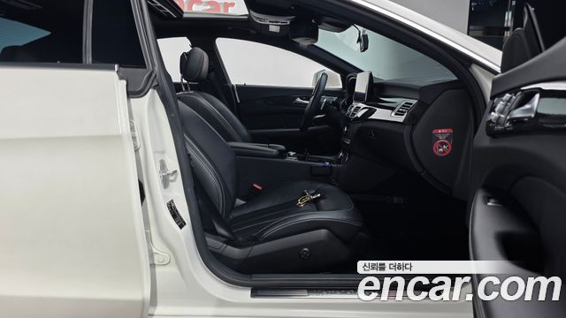 Mercedes-Benz CLS-Class 2016 — photo 16