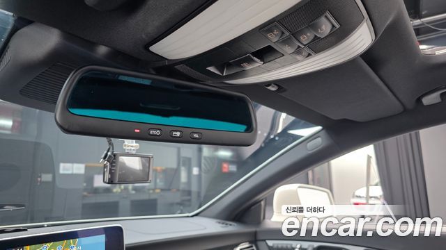 Mercedes-Benz CLS-Class 2016 — photo 31