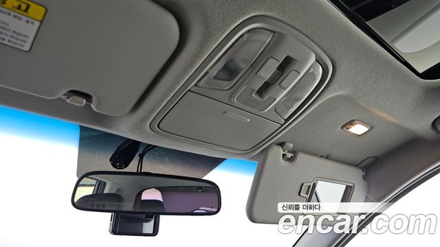 Kia Niro 2017 — photo 25
