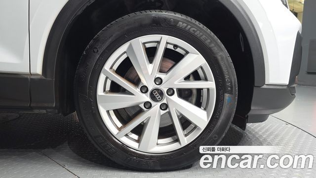 Audi Q2 2023 — photo 7