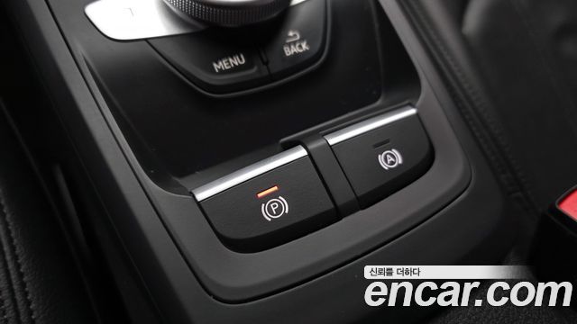 Audi Q2 2023 — photo 28