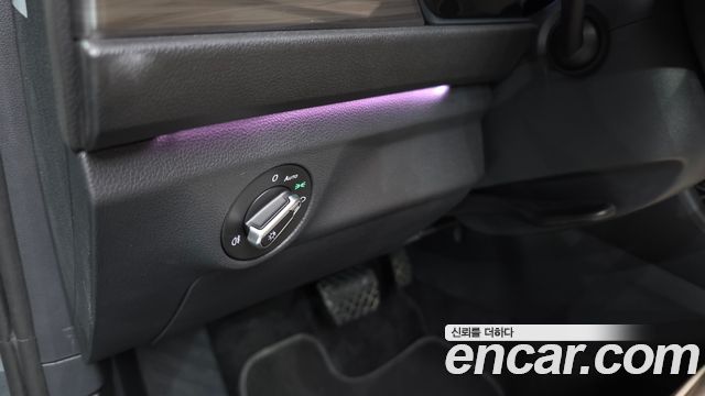 Volkswagen Jetta 2024 — photo 25