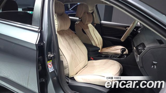 Volkswagen Jetta 2024 — photo 16