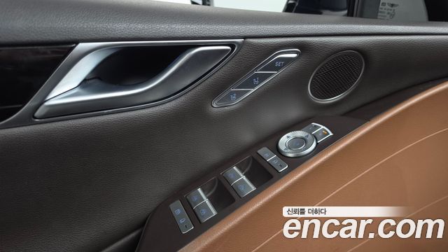 Genesis G80 2021 — photo 30
