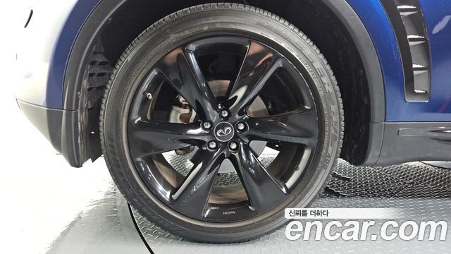 Infiniti QX70 2017 — photo 5