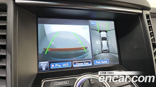 Infiniti QX70 2017 — photo 20