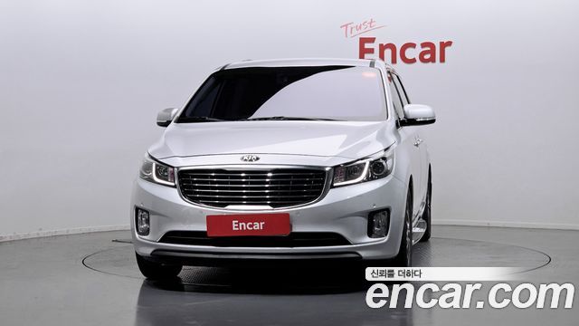 Kia Canival 2017 — photo 3