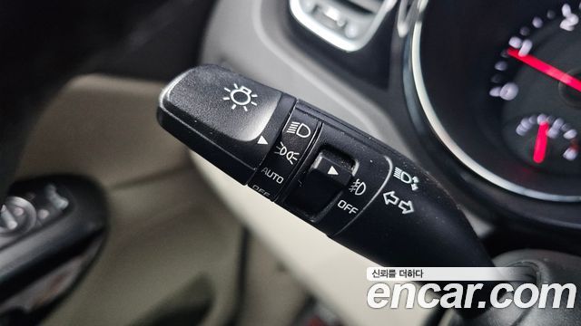 Kia Canival 2017 — photo 27