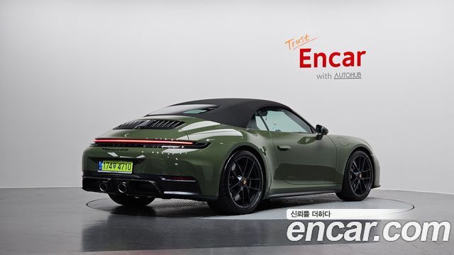 Porsche 911 2025 — photo 2