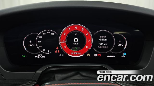 Porsche 911 2025 — photo 11