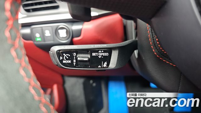 Porsche 911 2025 — photo 25
