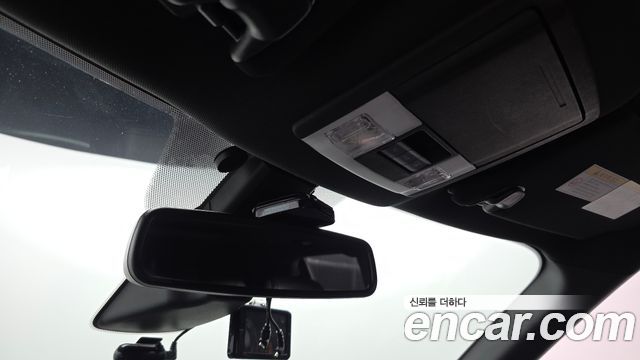 Ford Explorer 2017 — photo 18