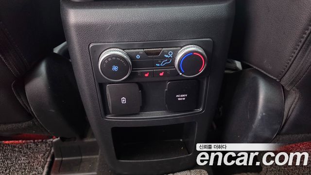 Ford Explorer 2021 — photo 18