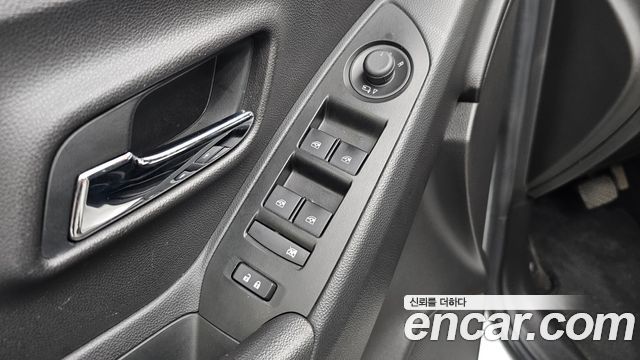 Chevrolet Korea Trax 2019 — photo 28