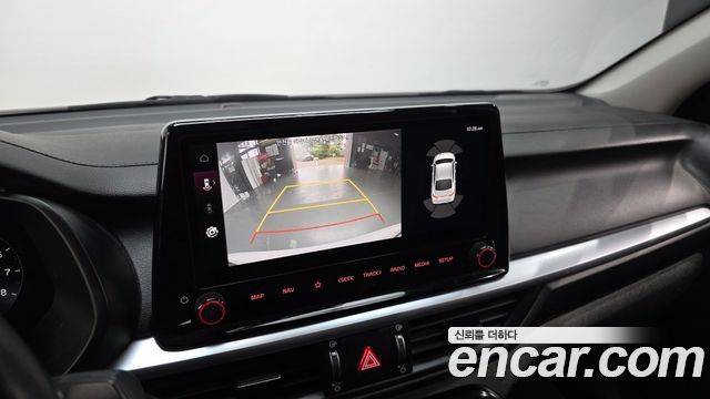 Kia K3 2022 — photo 22