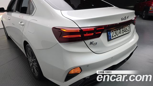 Kia K3 2022 — photo 9