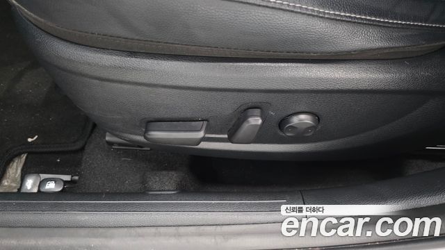 Kia K3 2022 — photo 29