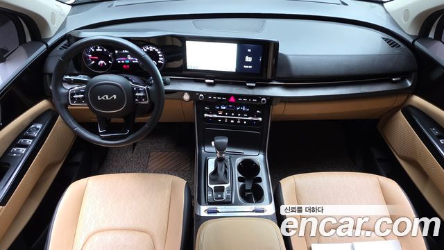 Kia Canival 2022 — photo 10
