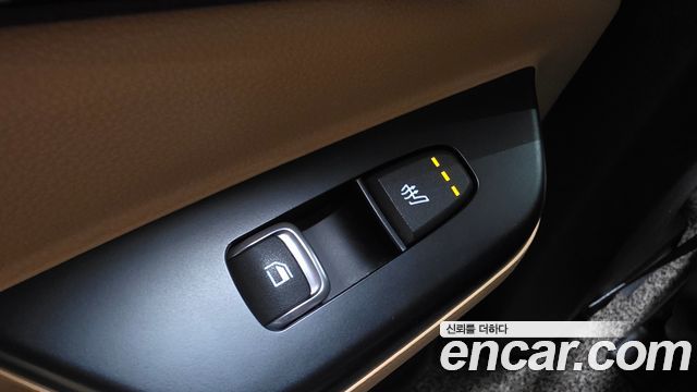 Kia Canival 2022 — photo 26